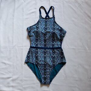 Time and True 3X Plus size one piece bathing suit open back beach summer stretch